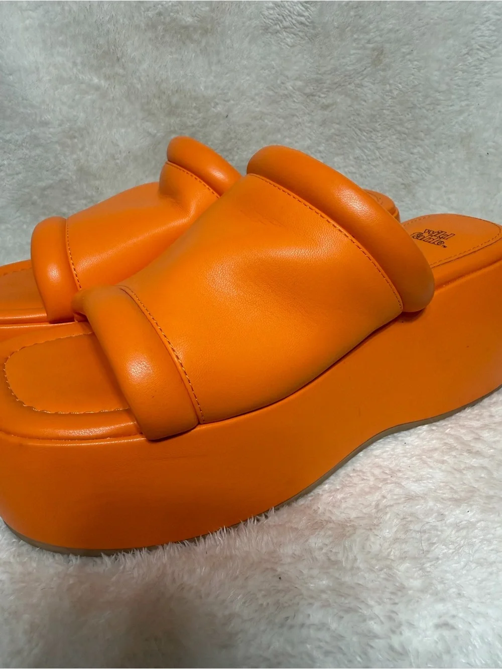 Wild Fable Neon Orange Platform Chunky Slide Sandals Size 8.5 New